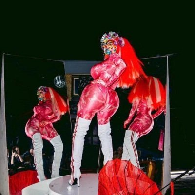 ТРИ СЕСТРЫ. שלוש אחיות. We are 3SISTERS - audio-visual collective by Daniel Shamota, Peter Filatov and ai*. From MSK, based in TLV. Never ask about third sister
