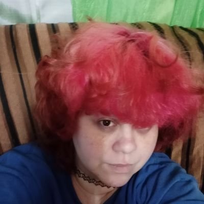 hi, I'm a Youtuber I'm in the pelaez family BLOGS. oh, and love to take photos.