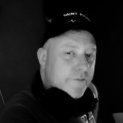 I'm just a fun loving fella, that makes the most out of the typical life situation. Positivity is the key. Proud member of #TEAMSBOC