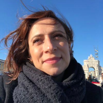 professora | pesquisadora em cultura e consumo consumption & culture scholar