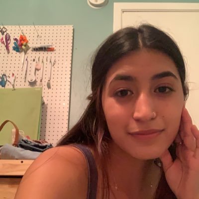 Extroverted introvert ig:@roxannavega