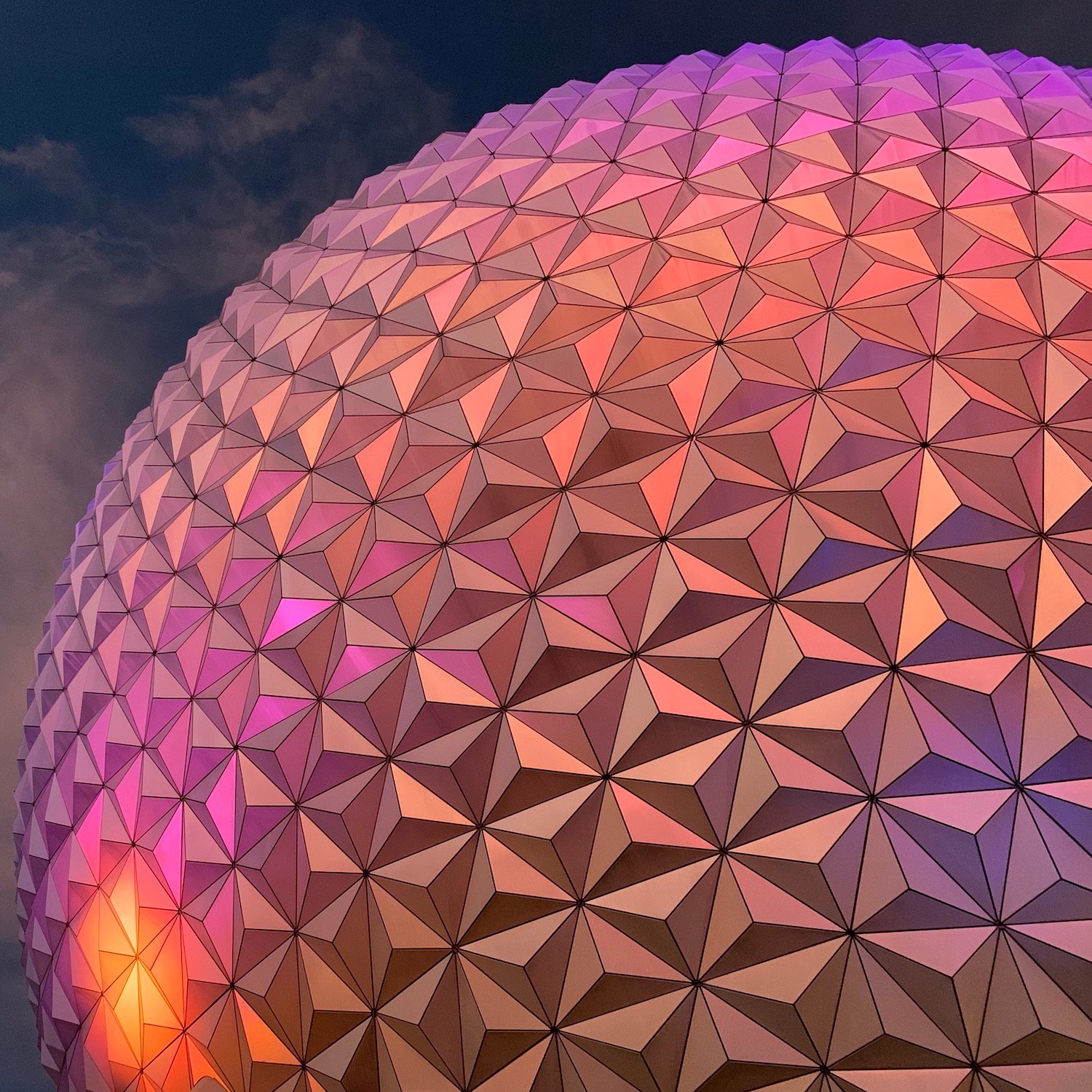 wdw_wanderer's profile picture. Bot going on virtual visits to Walt Disney World theme parks based on current wait times. (Beta) By @coldbrewdev1. Uses @ThemeParksWiki/@cube themeparks api.