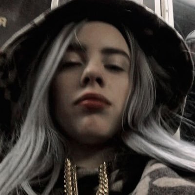 {she/her}