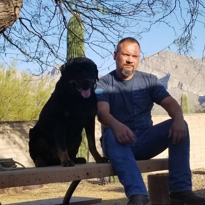 DryjaEric's profile picture. 