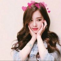 jfb!✨ (@roseblkpink) 's Twitter Profile