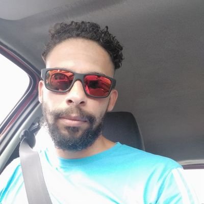 AlexAlvesDeAr14's profile picture. Maktub, vida que segue..