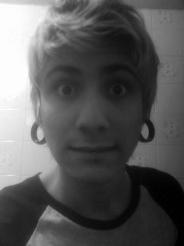 eu ? um cara muito importante ! muahaa