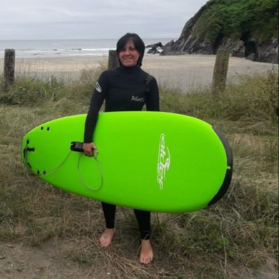 Mis hijos, el surf, leer y mis perros