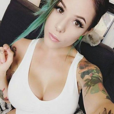 jenifer43469649's profile picture. Single and tired of single