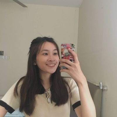 soonhuey's profile picture. not available 😈