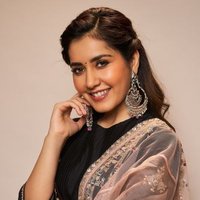 Raashi khanna Lovers(@Raashi_lovers) 's Twitter Profile Photo