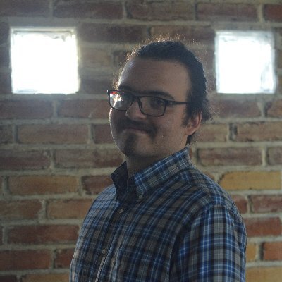 Aspiring writer and Chief Editor at Esprichoo Publishing.