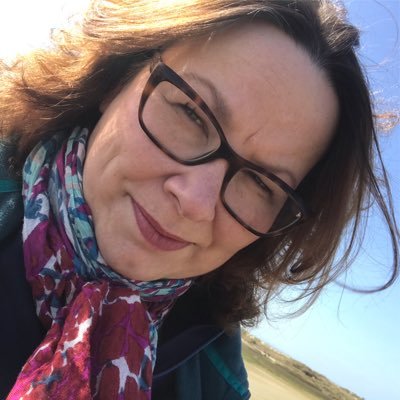 Mum; Head of English in South East; Writer. All in that order-ish. Views my own.