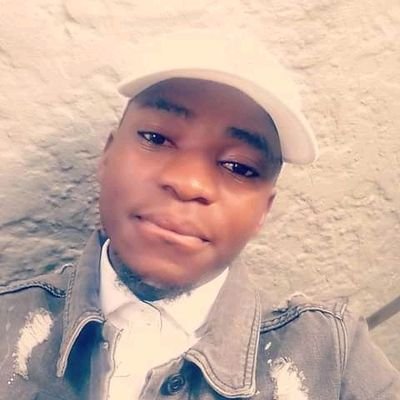 Lucky19873230's profile picture. simple, funny