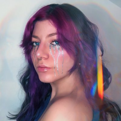 ioanamarqu's profile picture. DJ // PR // F1 & MotoGP enthusiast