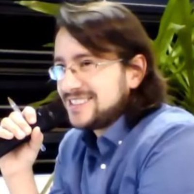 roberiturriet's profile picture. Prof. Economia da UFRGS