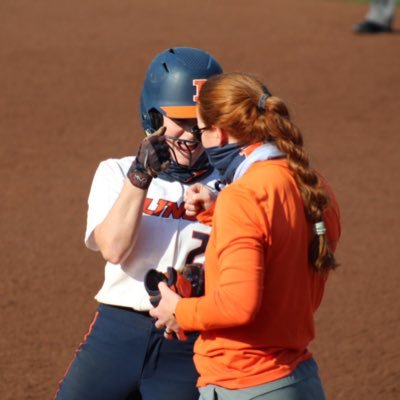 Associate Head Softball Coach at The Univ. of Illinois #ILL Georgia Softball Alum -Amateur Sports Analyst- 5x Fantasy Football Champion