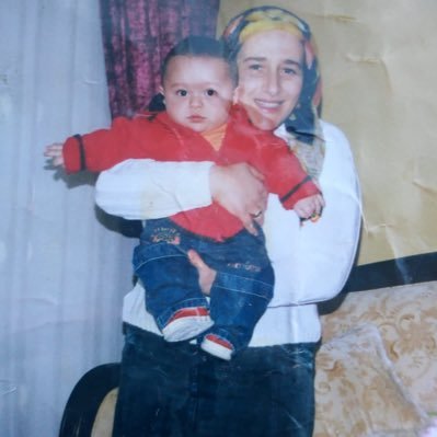 ouzuntwitti_'s profile picture. sa