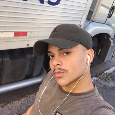 mathtomas's profile picture. 