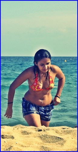 Welcome To my Twitter..
umα meniinα ...
beiim diiferente !tûdo beiim ,
elα sente,
elα chorα,
elα viive !
Essa Sou Eu''