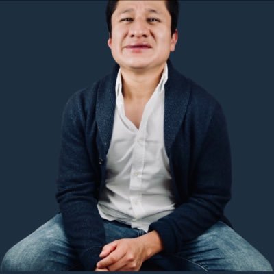 Fabián Alavez: Podcaster, Embajador Cultural Mexicano, Maratonista, también descubrimos, secretos de éxito, junto a líderes, visionarios que inspiran.