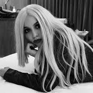 Psycho Side Of @AvaFan4ever // @AvaMax Stan Forever // She's Poison But Tasty.. At Night She's Screaming ''I'm-ma-ma-ma-outta ma mind''