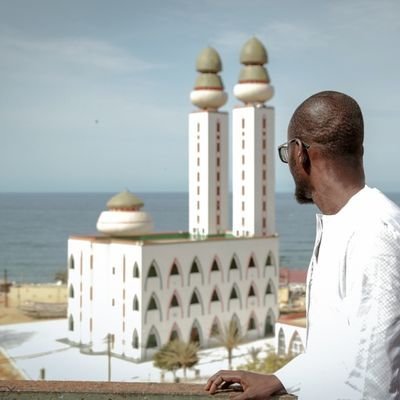 #Papou_Sangeu_Yi❤️Passionné de l'histoire de la Mosquée de la Divinité (Ouakam-Corniche Ouest) et du mouvement. X: @mosqueedivinite
https://t.co/1zusJLlmgz