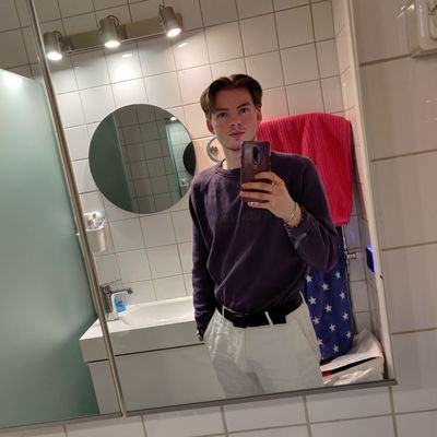 FREE AGENT. Business inquiries: Viggo@hahnsson.se Total Prize Money Earned:$54,500.00 CODE: Navi-Bowman