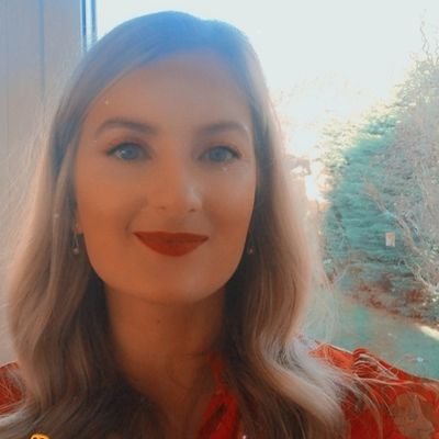 ameliamobley's profile picture. 🎾 🚣‍♀️🧁