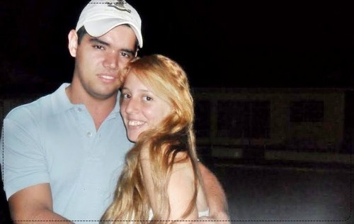 Passamos a AMAR não quando encontramos a pessoa perfeita,mas quando aprendemos ver perfeitamente uma pessoa imperfeita