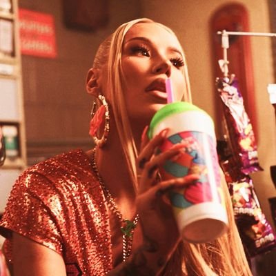 🔥 Big boss bitch 🔥
👑@IGGYAZALEA👑 is religion
Listen to #TheEndOfAnEra now
☆fan account☆
