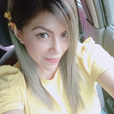 iriselytobar's profile picture. Temis 🎓