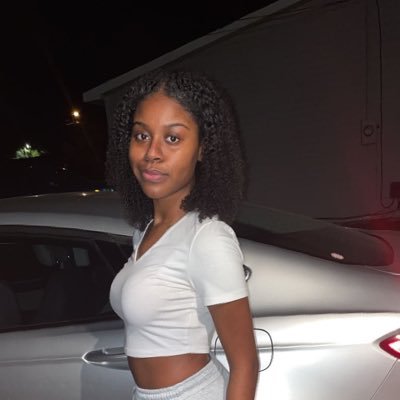 xtra_ili's profile picture. UGA’ 23 🤪                                        The vision is everything.