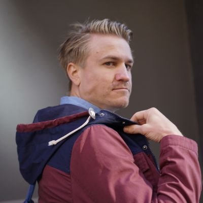 Ju_Ri7's profile picture. 