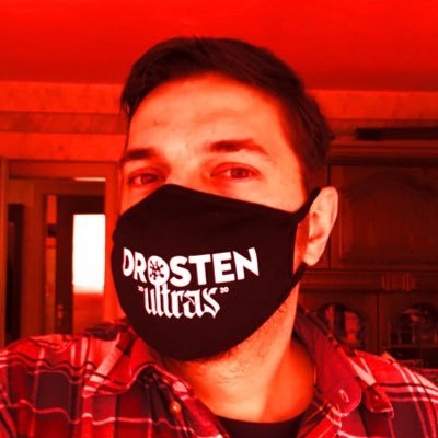 @GWUP. noAFD! Schularbeiter. Home-Recorder. #AFOL. Hobby-Chorleiter. Keine Pseudomedizin, keine Pseudowissenschaft! 🏳️🌈
