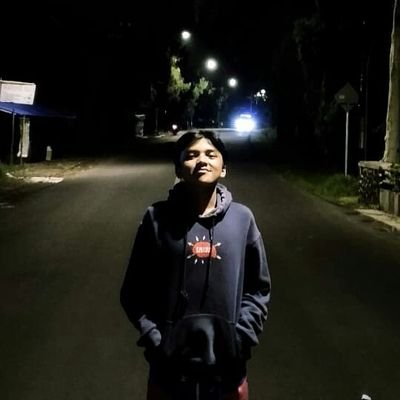 arielemde's profile picture. ---