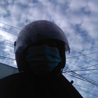 klaazy_'s profile picture. 14. Akun rl. Suka sambat and exited for some reason.