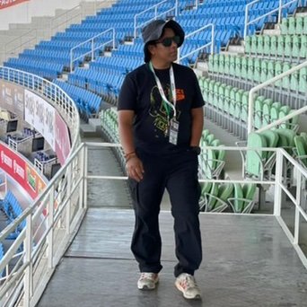 VivekYa07820770's profile picture. 