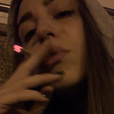 FRESH BLOOD🕷I SMOKE MARIJUANA🌱LOVE DRAGON🐲