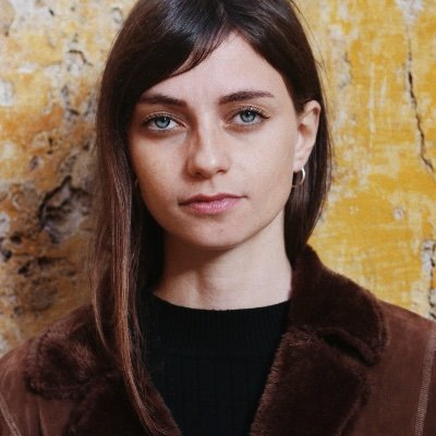 LauraBesancon's profile picture. Artist
RCA 2019 

https://t.co/vc4W6u5ieM