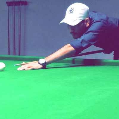 BhuvaDevkan's profile picture. Take your space.