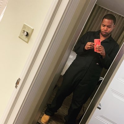 QBMajor's profile picture. running up in pretty bitches constantly...