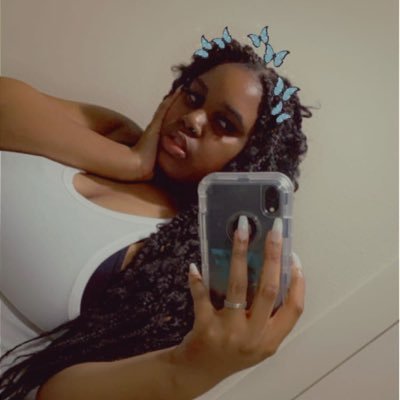 IMxNENE's profile picture. 22 *Artist 👩🏾‍🎨 *psychology major🧠 *1922 TR3 Club 🐩💛💙