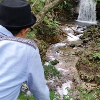 sho_webweb's profile picture. 34歳➡️2児のパパ➡️一部上場の工場勤務➡️自由な働き方が理想➡️2021年4月からフリーランスで働くためにweb制作✖️webマーケティングを勉強中