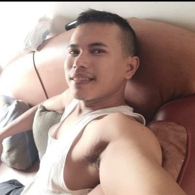 pijat tradisonal fulbody servis memuas kan melayani pria dan wanita yg minat langsung 
call wa 082260593204
line yan90
incall & outcall
khusus yg serius aja