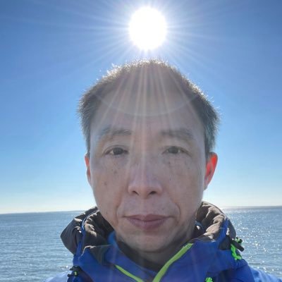 Chaomingf91's profile picture. 机器人的是自己一个人啊！