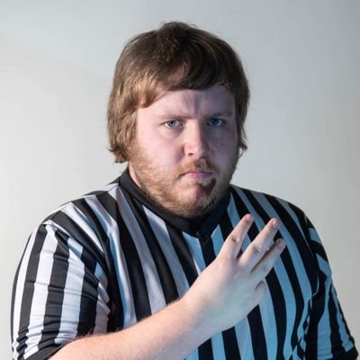 Simple man living a simple life. Referee in various independent wrestling promotions. Tweets about #onpoli and #LeafsForever on occasion. Thoughts are my own.