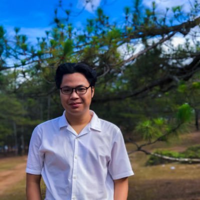 🧑💻 se @havas 🧑💻 prev @epamsystems 👨🏫 learning entrepreneurship 👋 he/him