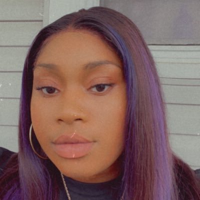 LoveDeniesha's profile picture. 