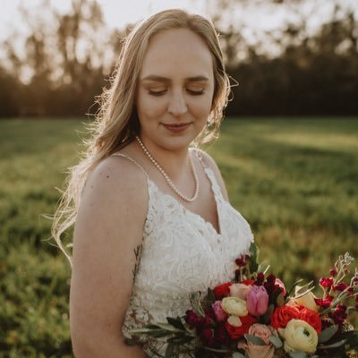 bethjschaffer's profile picture. christian. wife. dog mom. blood banker. moes monday connoisseur. avid reader. Disney addict. in that order.